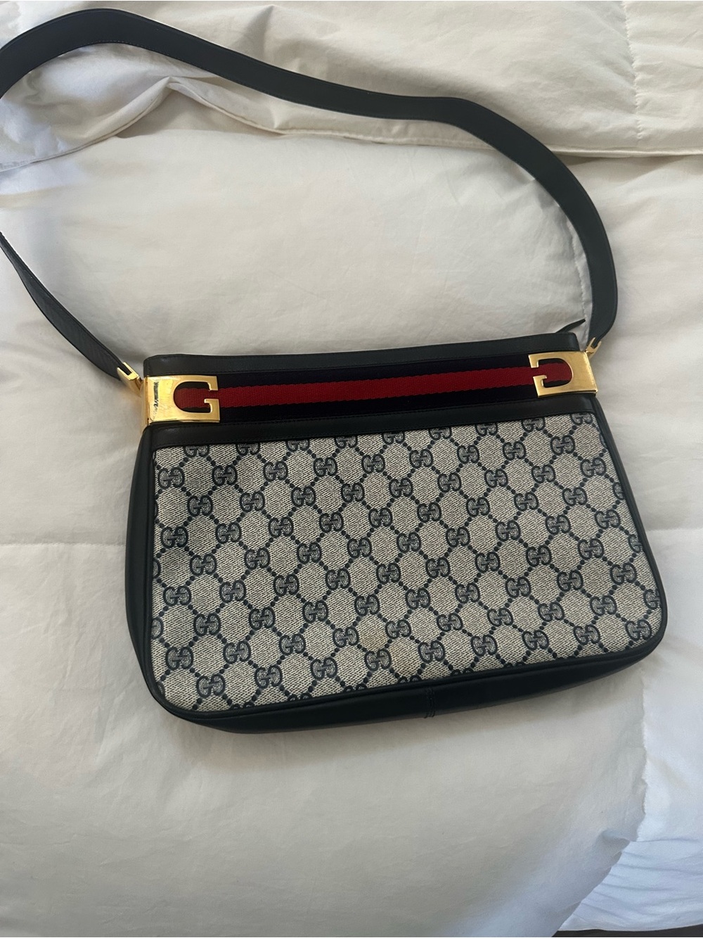 Vintage Gucci GG Supreme Ophidia Bag